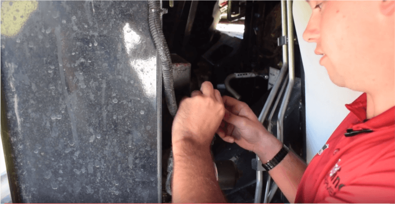 How to Locate and Check Moisture Bypass Assembly Fuse on an Axial Flow Combine